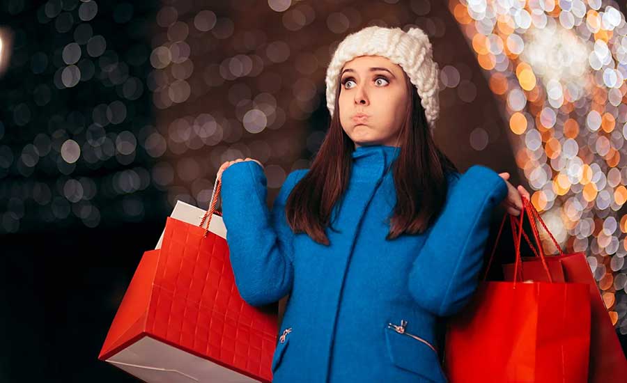 Surviving the Holidays on a Budget: Smart Tips to Make Your Money Go Further